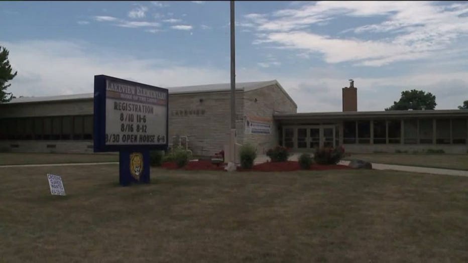 South Milwaukee elementary school teacher on unpaid leave after drugs ...