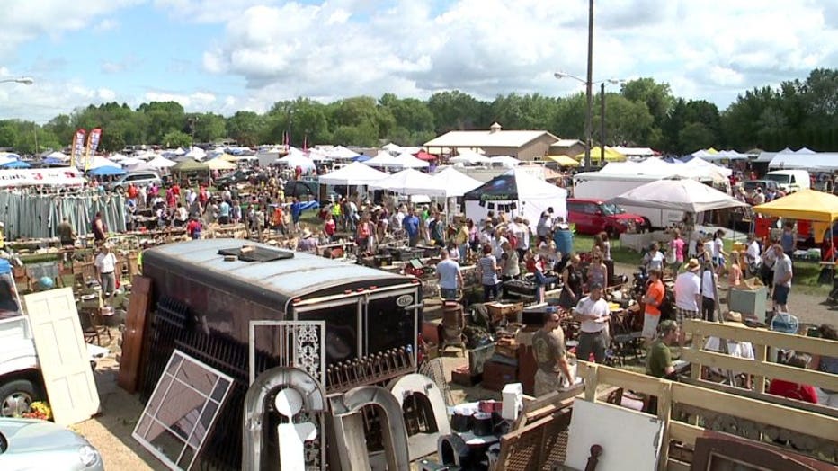 Maxwell Street Days Giant rummage sale to benefit Cedarburg Fire