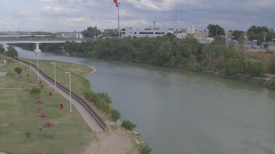Over 125,000 still without water in border town of Laredo, Texas