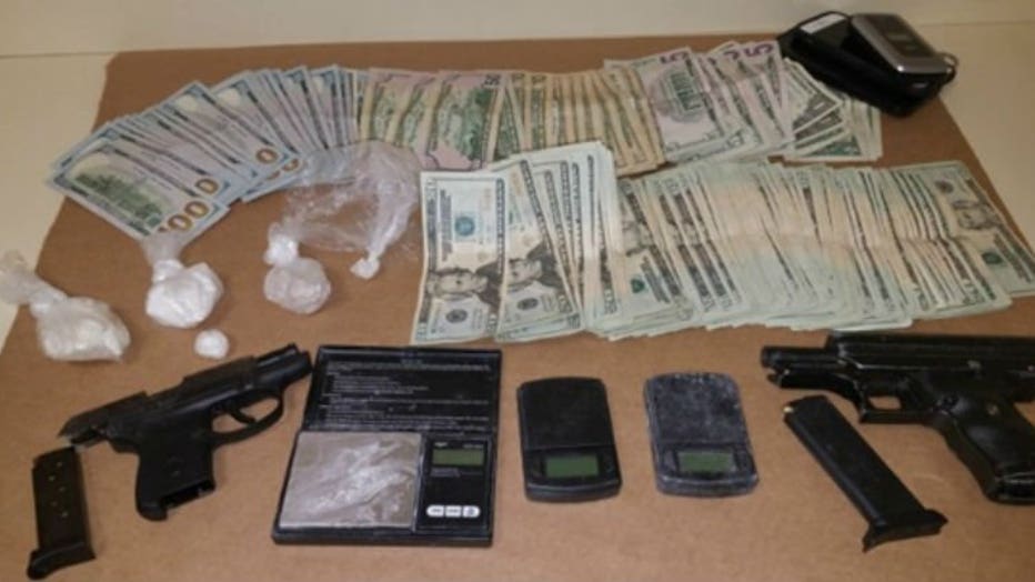 Racine County Sheriff's Office deputy uncovers drugs, guns in traffic stop