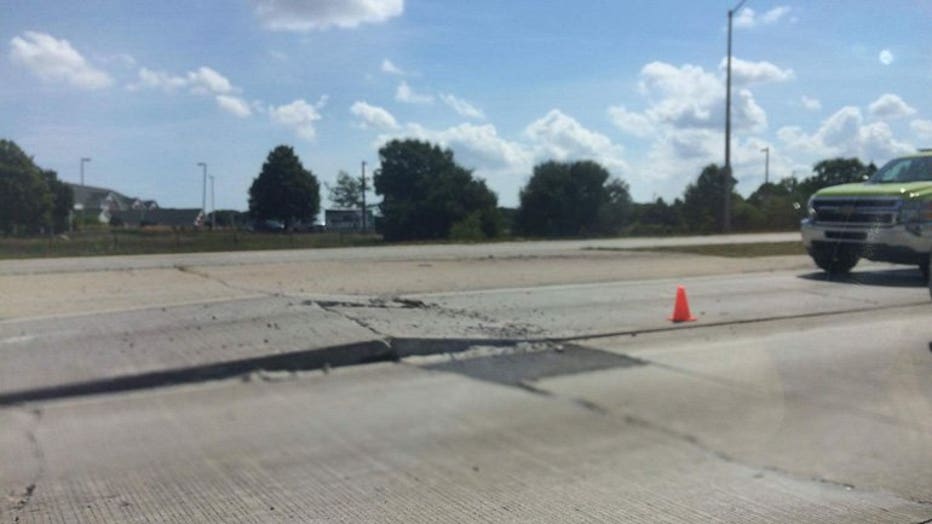 Pavement buckled on NB Hwy 41/45