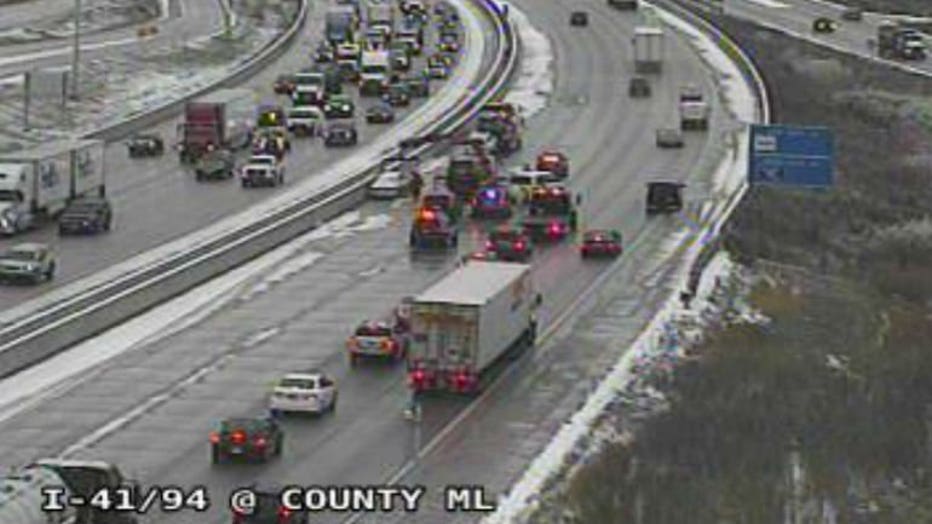 Multi-vehicle crash on I-94 eastbound near 122nd Street in Pleasant Prairie