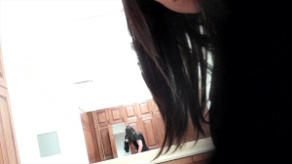 Schoolgirl Nude Spycam - I was videotaped in my locker room:\