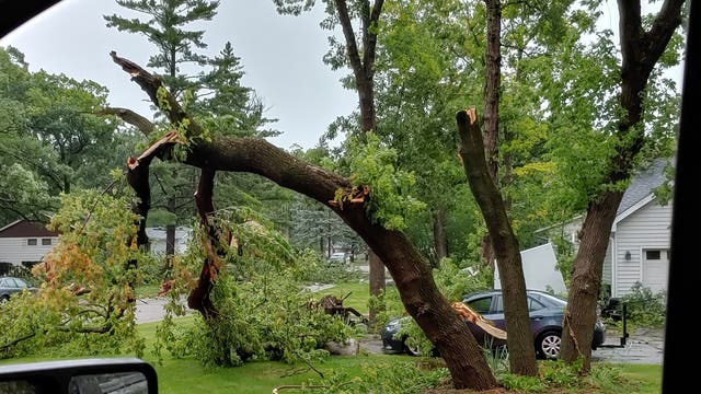 Powerful derecho leaves path of devastation across Midwest
