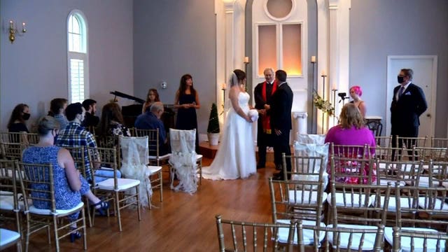 'It's been a nightmare:' Couples struggle with planning weddings amid the pandemic