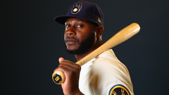 Brewers CF Cain has no regrets about opting out last season