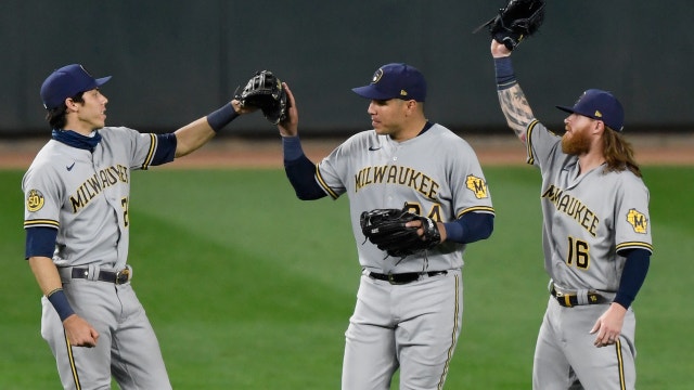 Brewers, including Christian Yelich, hit 4 homers, beat Twins 9-3