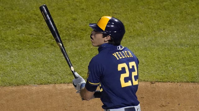 Garcia doubles in 10th, Brewers top Cubs in Chicago