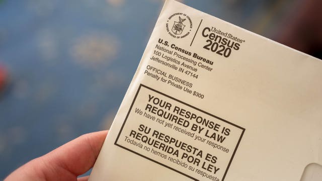 Census Bureau must temporarily halt winding down operations