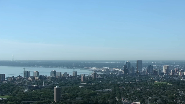 'Promising news:' Milwaukee County sees progress in COVID-19 fight, not enough to advance gating criteria