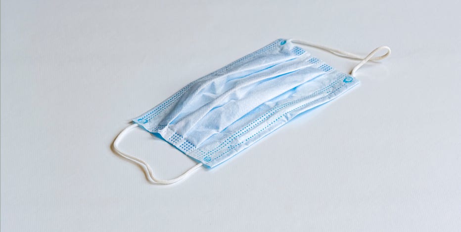 Shop loses lease after refusing to follow mask mandate