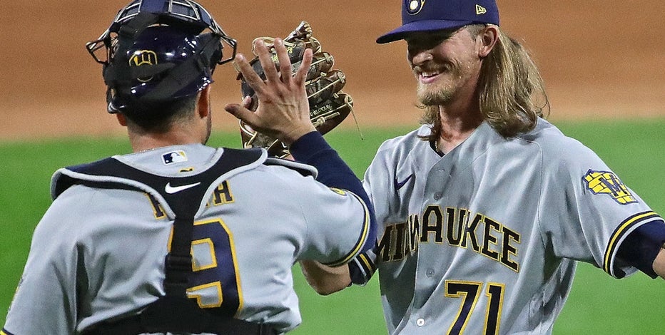 Brewers reinstate Hader from COVID reserve list