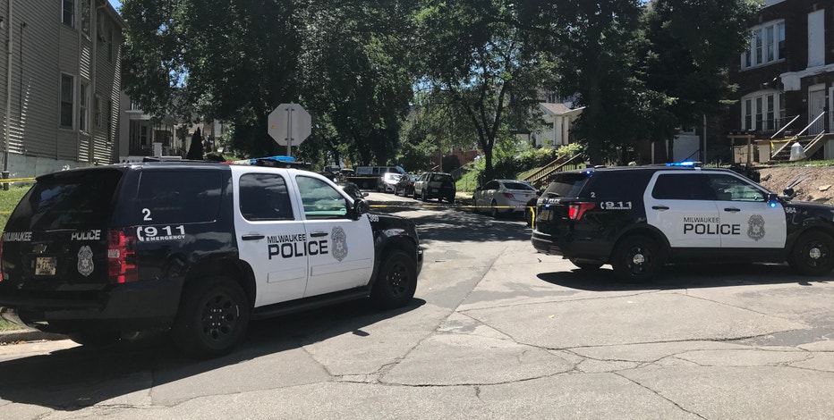 Medical examiner called to homicide near 31st and Pierce on Milwaukee's south side