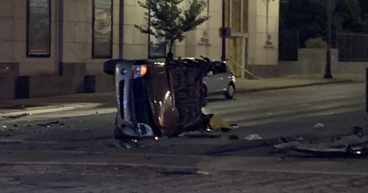 Serious crash near 6th and Wisconsin leaves 1 dead, 4 injured | FOX6 ...
