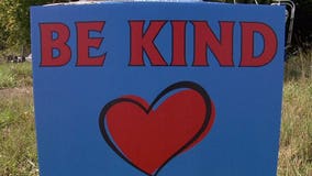 Sussex woman creates 'Be Kind' signs to send positive message