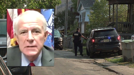 Milwaukee Mayor Tom Barrett's budget plan cuts 120 police officers