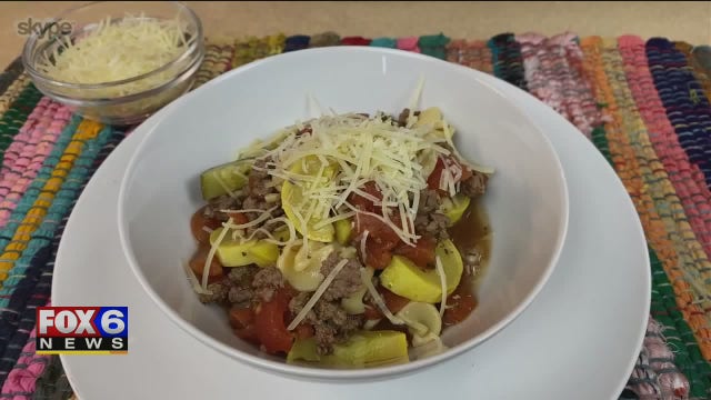 See how to make Ground Beef and Pasta Skillet Primavera 