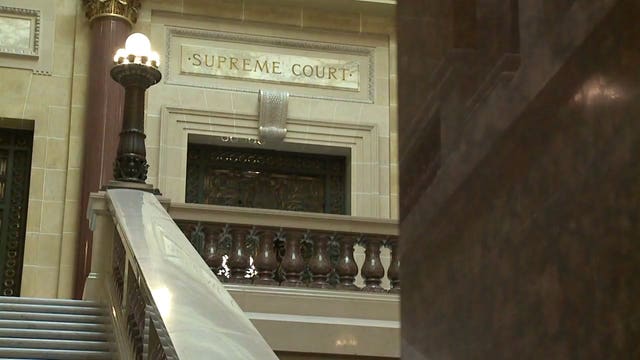 Wisconsin Supreme Court oral arguments to resume in chambers