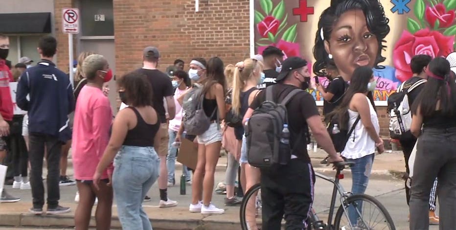 MU's Black Student Council leads march after Breonna Taylor decision