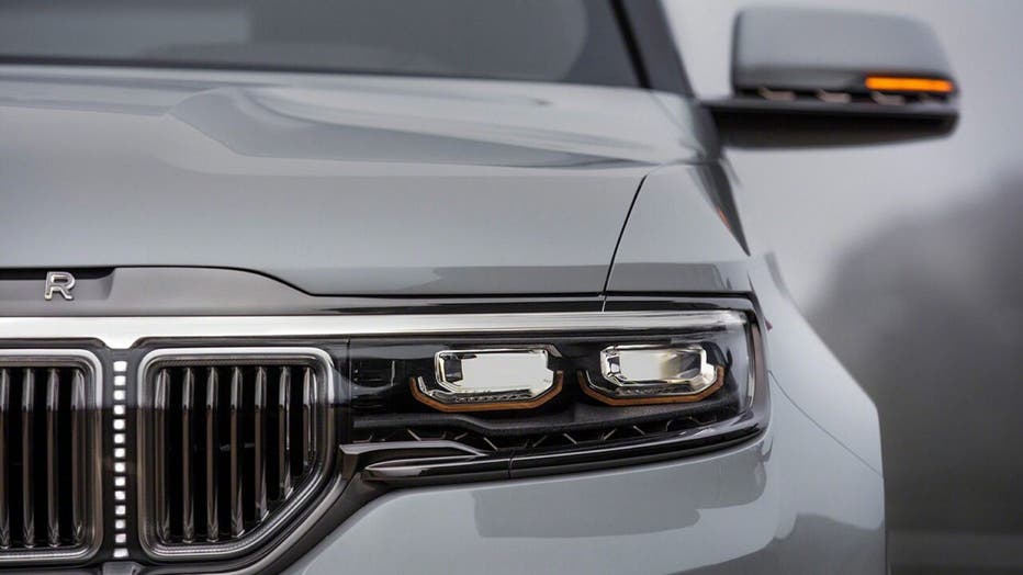 Jeep Grand Wagoneer (Jeep)