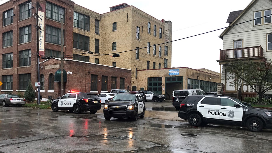 Homicide investigation near 21st and Pierce, Milwaukee
