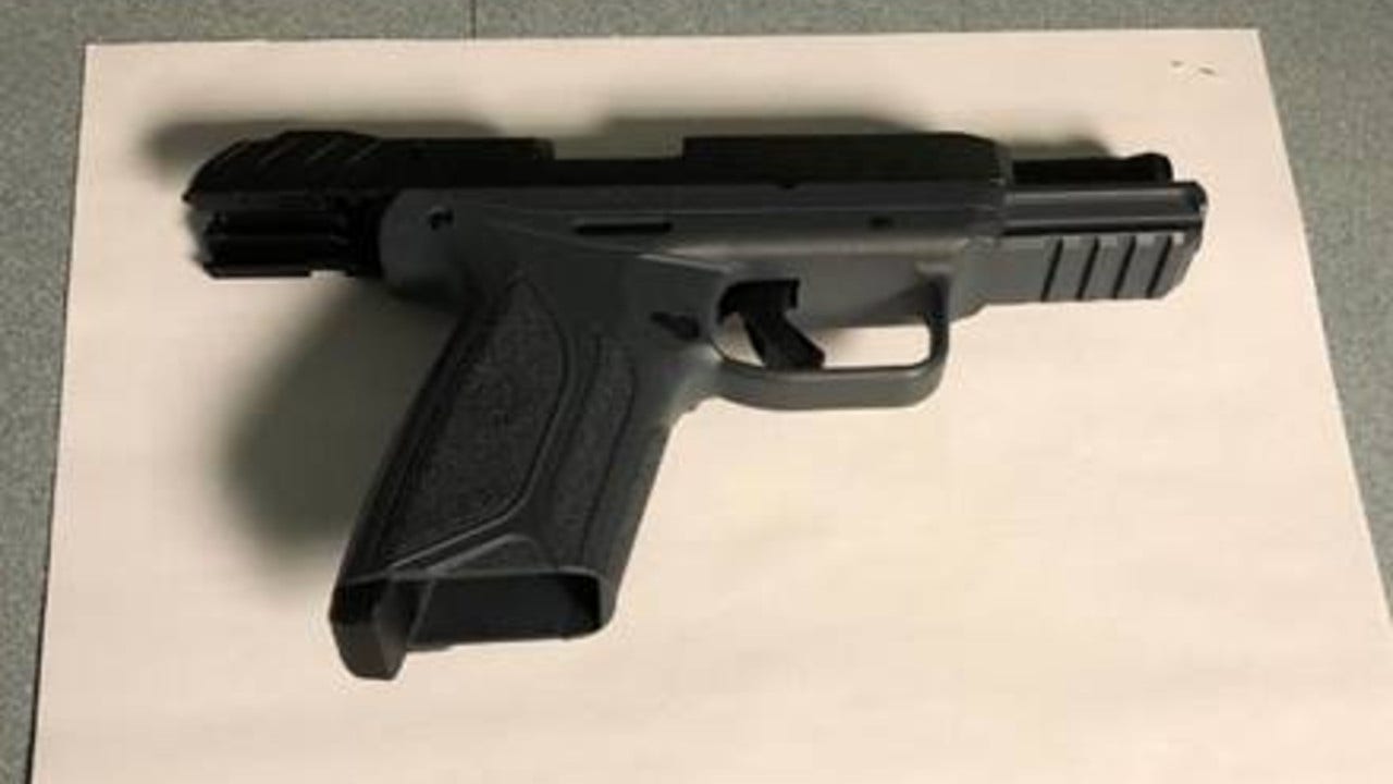 TSA Finds Loaded Gun In Man's Carry-on Bag At Mitchell Intl. Airport