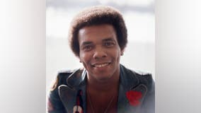 "I Can See Clearly Now" singer-songwriter Johnny Nash dies at 80