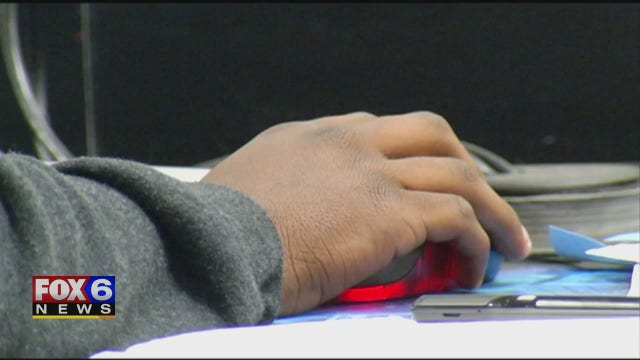 Digital eye strain: How adults and kids can help prevent it