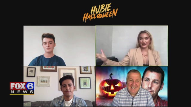 Gino talks with the cast of 'Hubie Halloween'