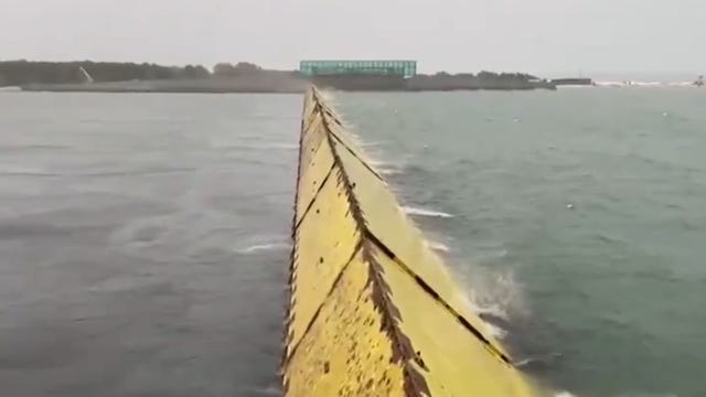 Venice remains dry as flood barriers pass 1st emergency