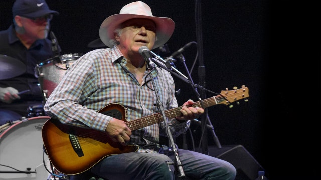 Jerry Jeff Walker, country music legend and 'Mr. Bojangles' songwriter, dies at 78