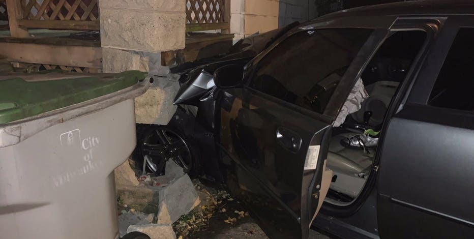 Driver crashes into home near 19th and Grant, flees scene