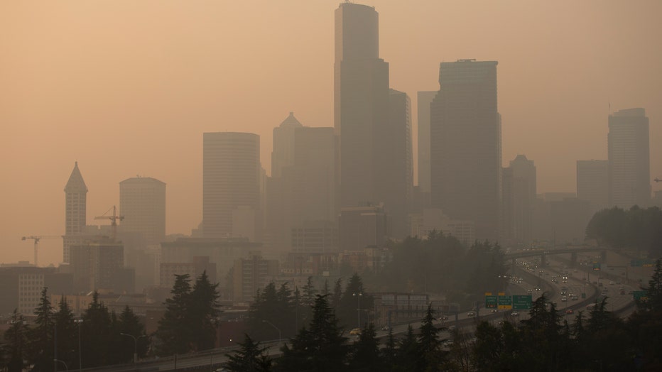 52978d18-Massive Smoke Cloud Descends On Seattle Amid Historic Fires