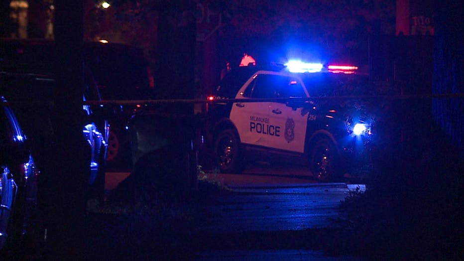 Milwaukee police: 17-year-old fatally shot near 8th and Rogers