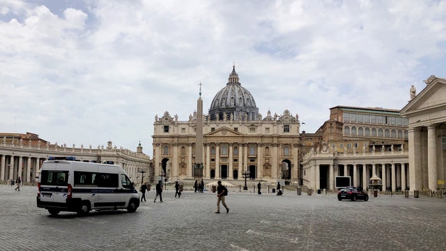 New cardinals quarantine in pope's hotel ahead of ceremony