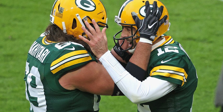 Matchup of division leaders: Packers to square up against Colts