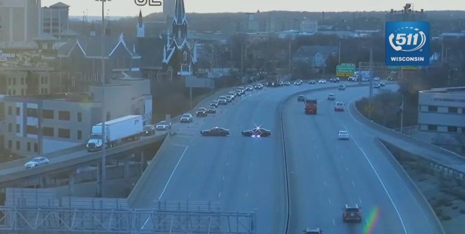 MCSO: 2 people died from injuries in multi-vehicle crash on NB I-43