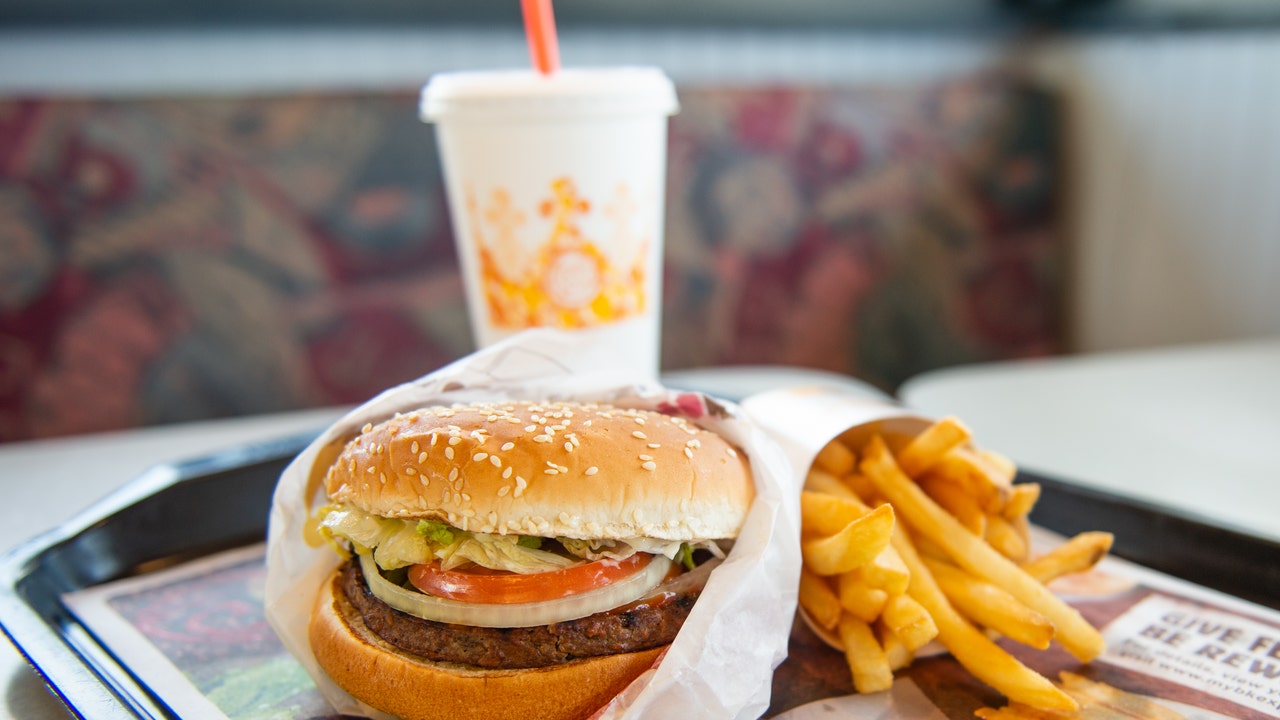Burger King Launches Dollar Menu Sends Random People 1 To Celebrate