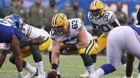 Corey Linsley named Packers' nominee for Walter Payton Award