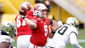 Duke's Mayo Bowl: Badgers pound Wake Forest in 2nd half; win 42-28