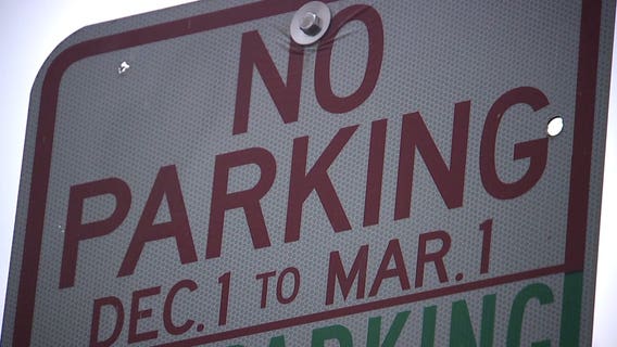 Milwaukee parking, garbage schedule changes for Christmas holiday