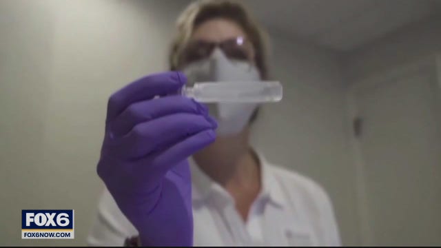 Before the week is over, the US could have 2 COVID-19 vaccines