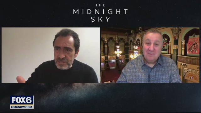 Gino talks with the cast of 'The Midnight Sky'