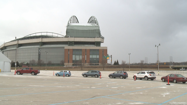 Longer lines than expected at Miller Park COVID test site on holiday