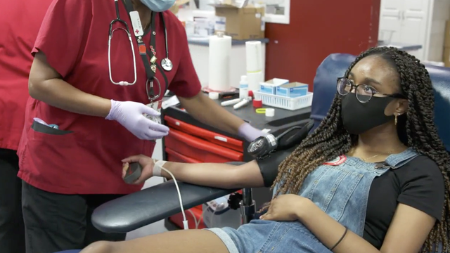 Red Cross urges blood donation during season of giving
