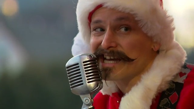 Musicians perform impromptu concerts from Christmas Caravan