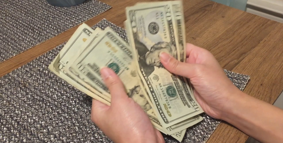 Giving to charity this holiday season