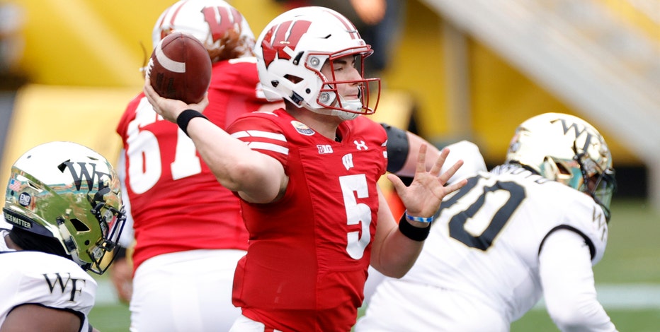 Duke's Mayo Bowl: Badgers pound Wake Forest in 2nd half; win 42-28