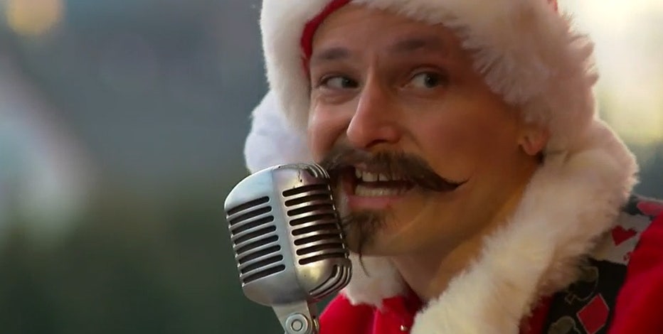 Musicians perform impromptu concerts from Christmas Caravan