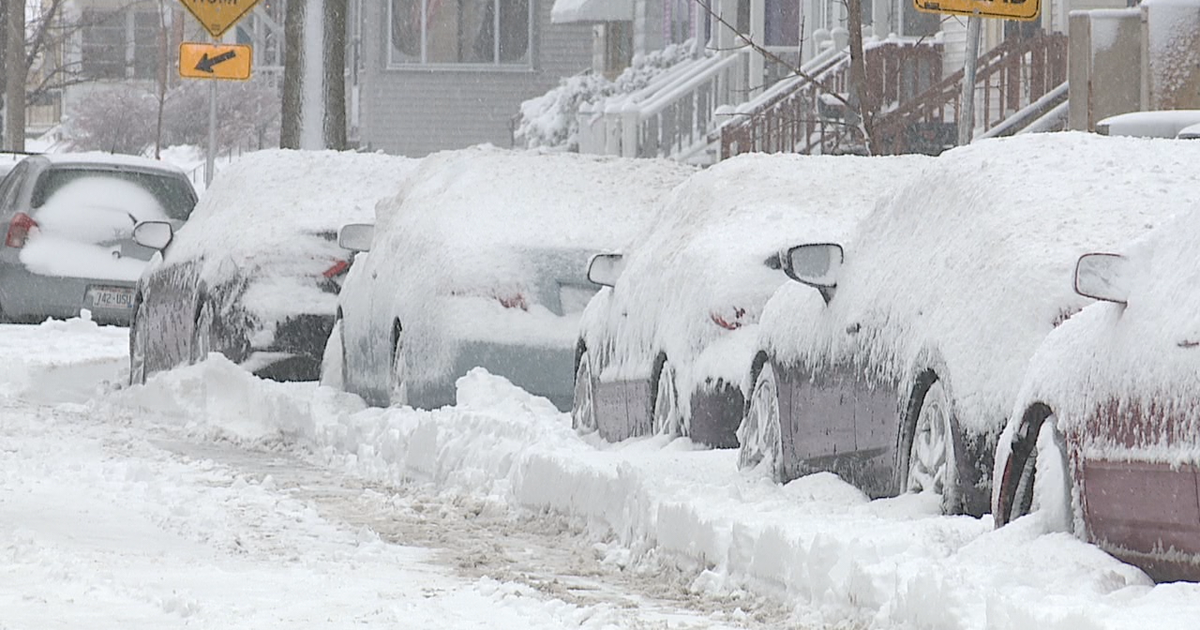 Milwaukee snow emergency means alternate side or no parking | FOX6 ...